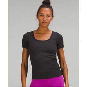 lululemon athletica Charcoal Short Sleeve Tee